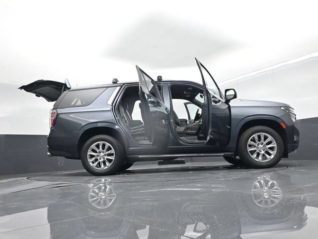 Used 2021 Chevrolet Tahoe Premier w/ Premium Package RWD image 76