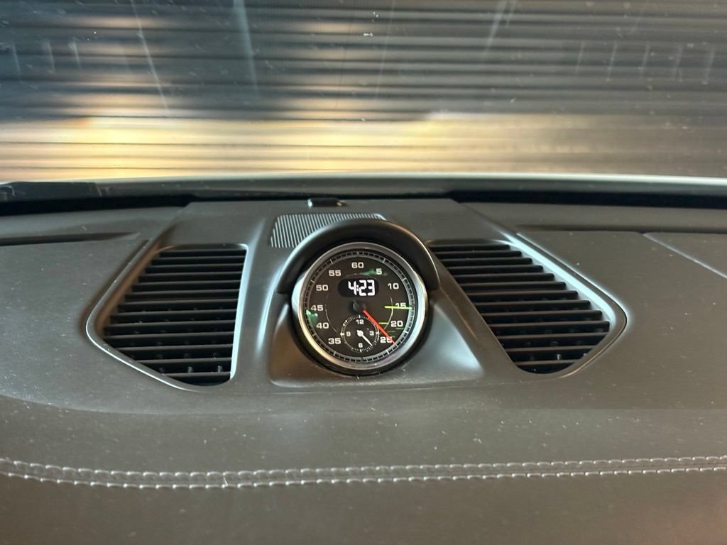 Used 2015 Porsche 911 Cabriolet image 23