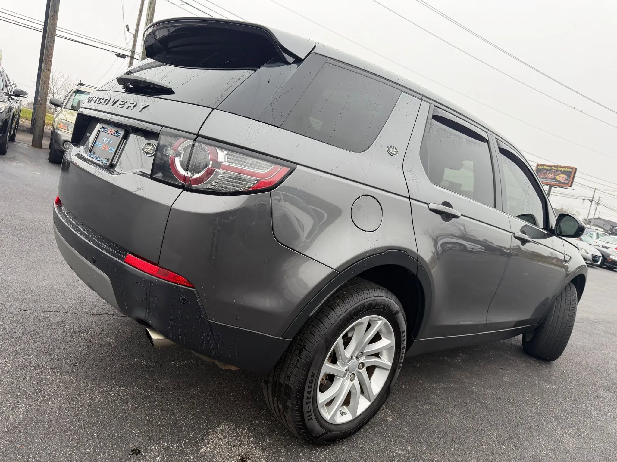 Used 2018 Land Rover Discovery Sport HSE image 55