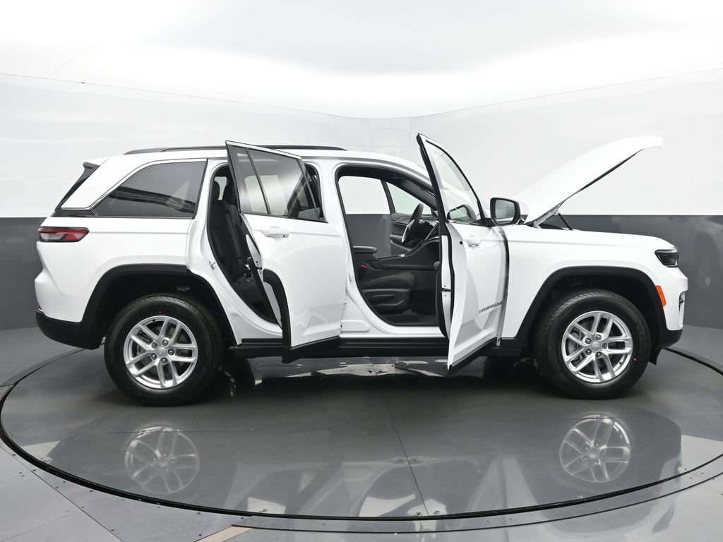 New 2025 Jeep Grand Cherokee Laredo X image 57