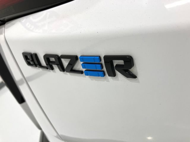 Used 2024 Chevrolet Blazer EV RS AWD/4WD image 17