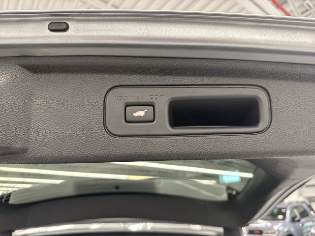 Used 2026 Honda Odyssey Elite image 37