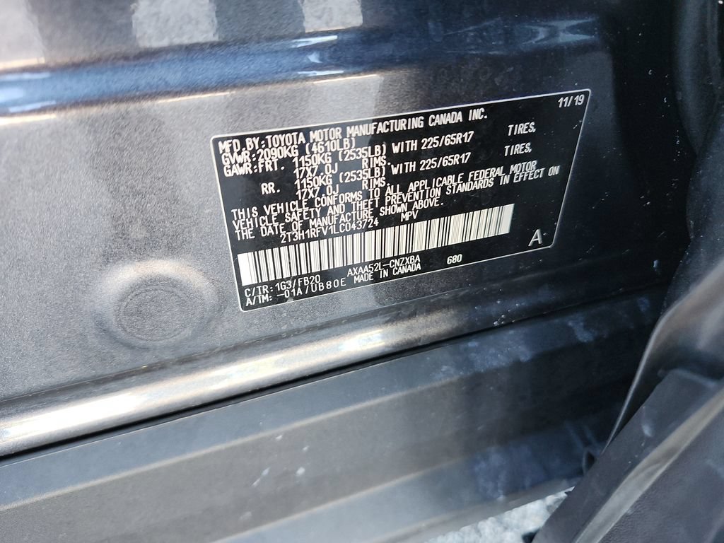 Used 2020 Toyota RAV4 LE FWD image 36