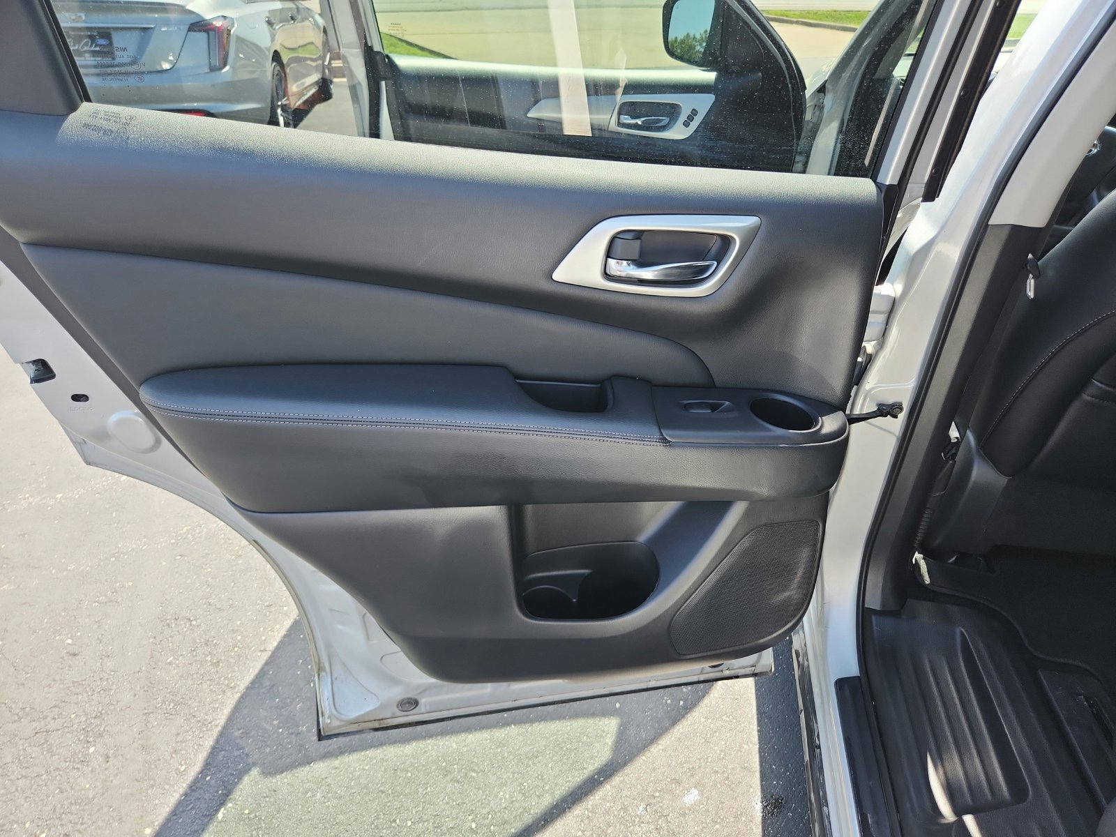 Used 2019 Nissan Pathfinder SL AWD/4WD image 71