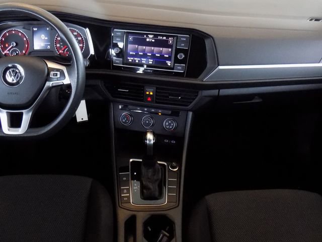 Used 2021 Volkswagen Jetta S w/ Driver Assistance Package FWD image 13