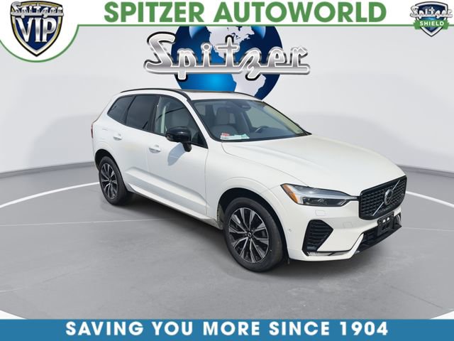 Used 2024 Volvo XC60 B5 Plus w/ Protection Package Premier image 2