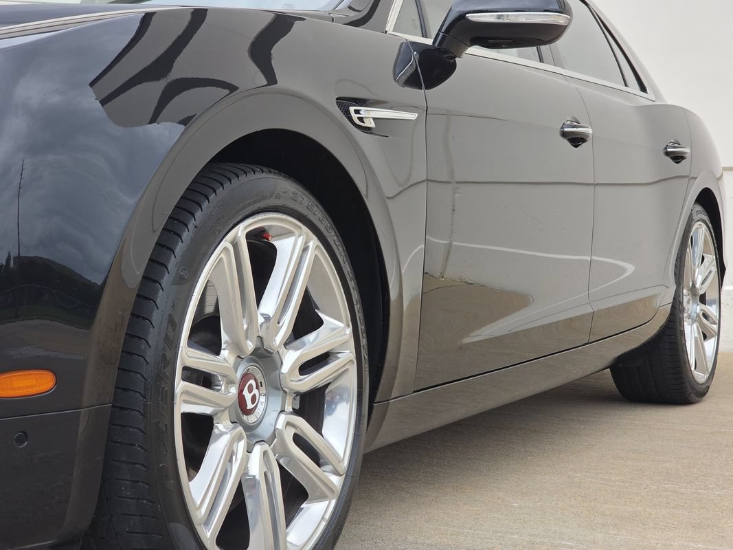 Used 2016 Bentley Flying Spur V8 AWD/4WD image 36