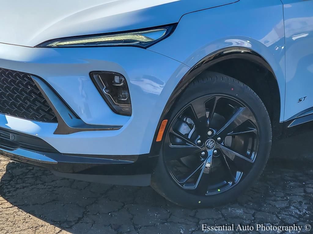 New 2026 Buick Envision Sport Touring image 4