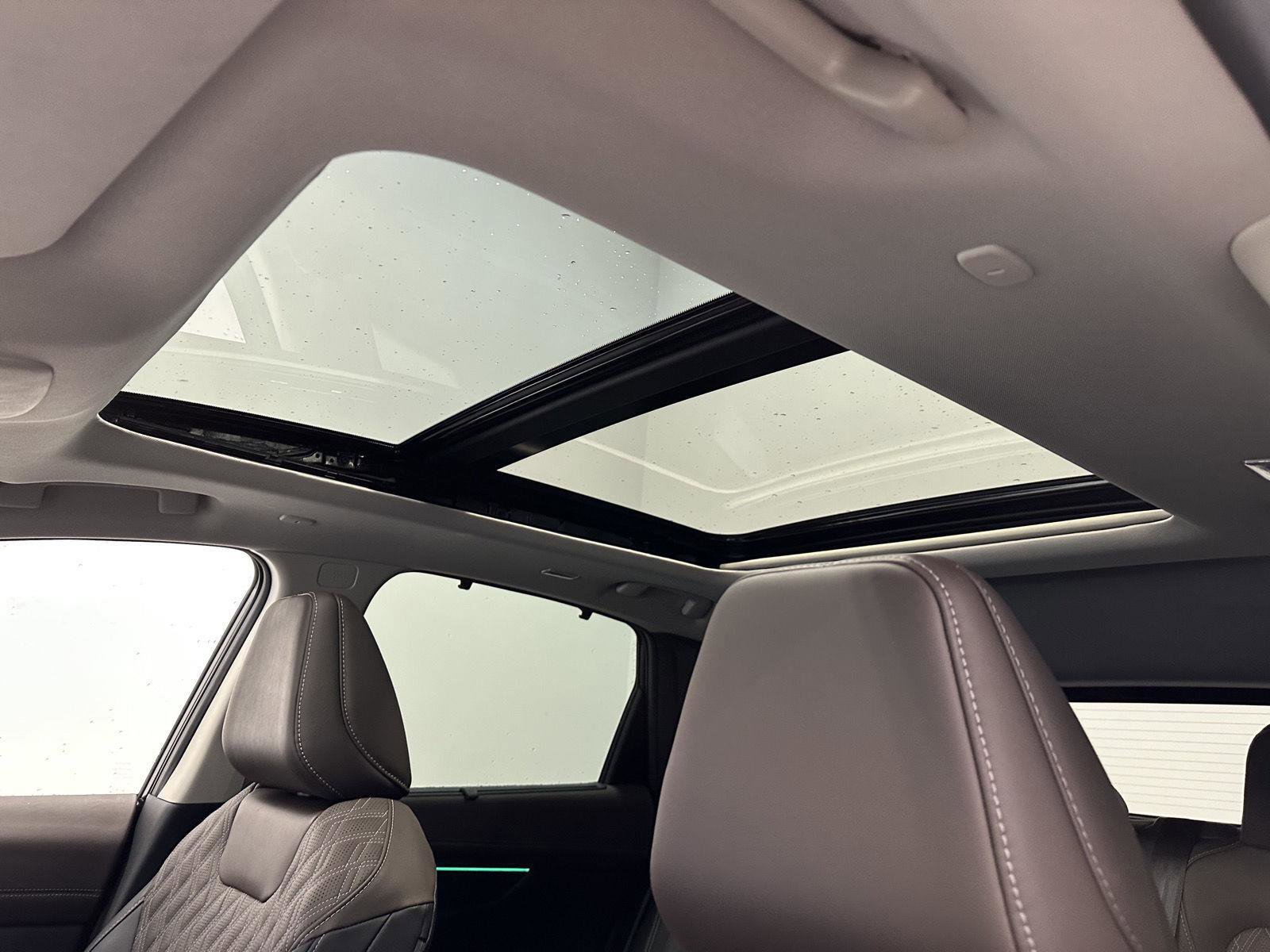 Used 2025 Nissan Murano Platinum w/ Cargo Package image 17