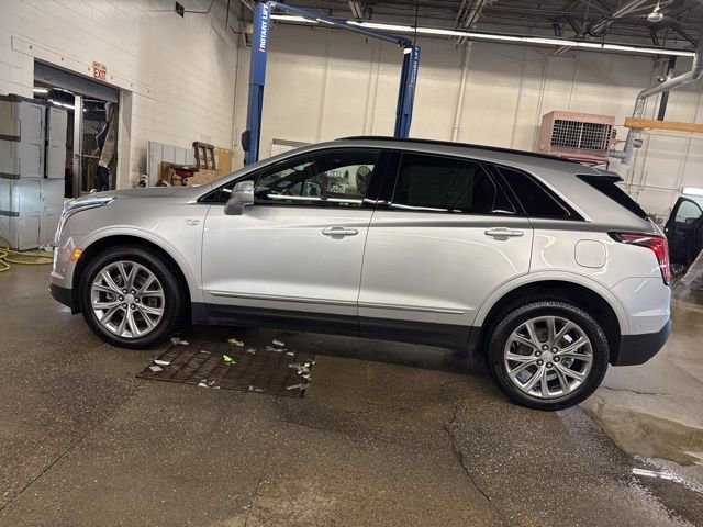 Used 2020 Cadillac XT5 Sportv image 3
