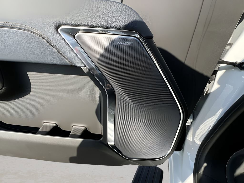 Certified 2024 Chevrolet Silverado 1500 High Country w/ High Country Premium Package image 25