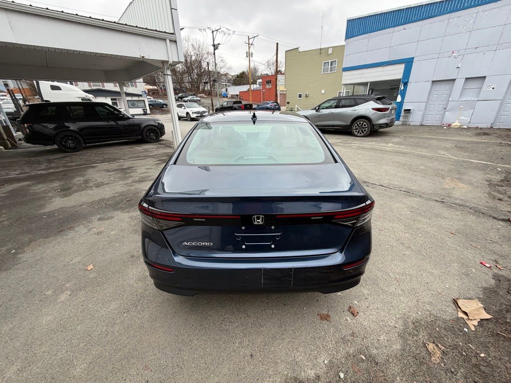 Used 2023 Honda Accord EX image 4