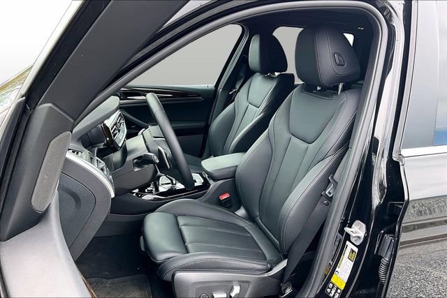 Used 2023 BMW X3 xDrive30i w/ Premium Package image 11