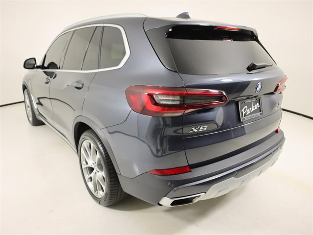 Used 2022 BMW X5 xDrive45e w/ Luxury Seating Package image 3