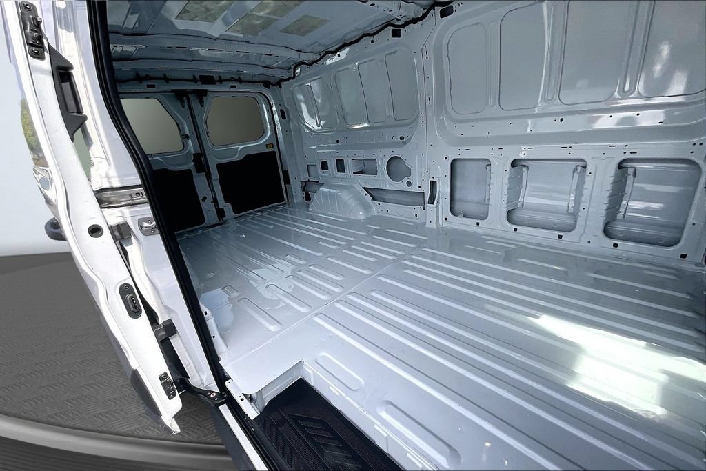 New 2026 Ford Transit 150 Low Roof RWD image 9