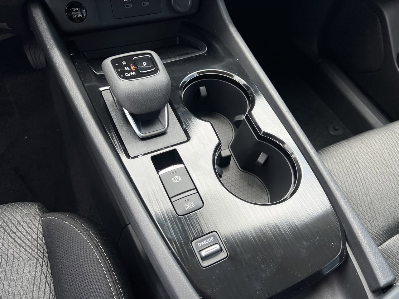 New 2026 Nissan Rogue SV FWD image 9