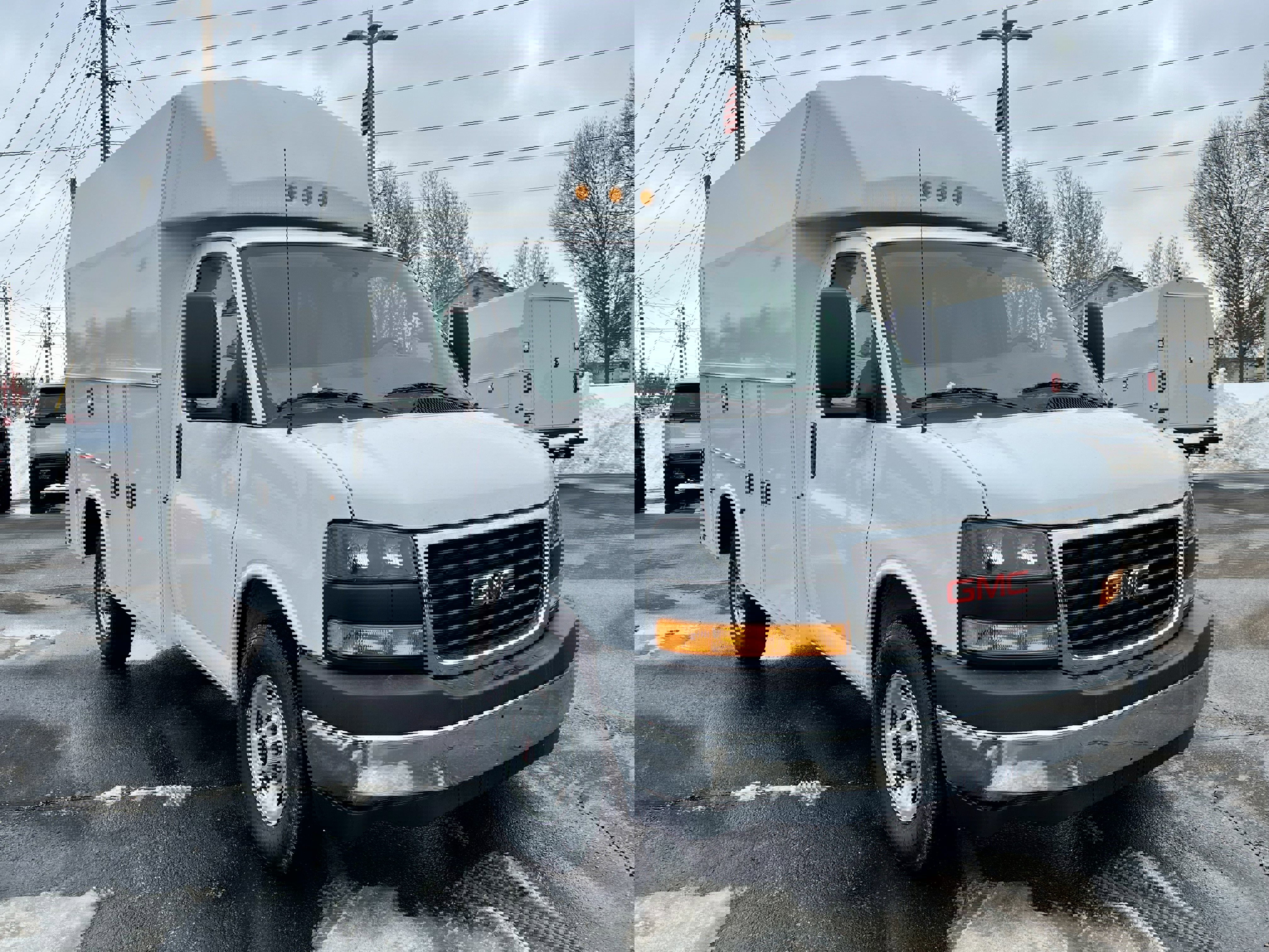 New 2025 GMC Savana 3500 w/ Power Convenience Package
