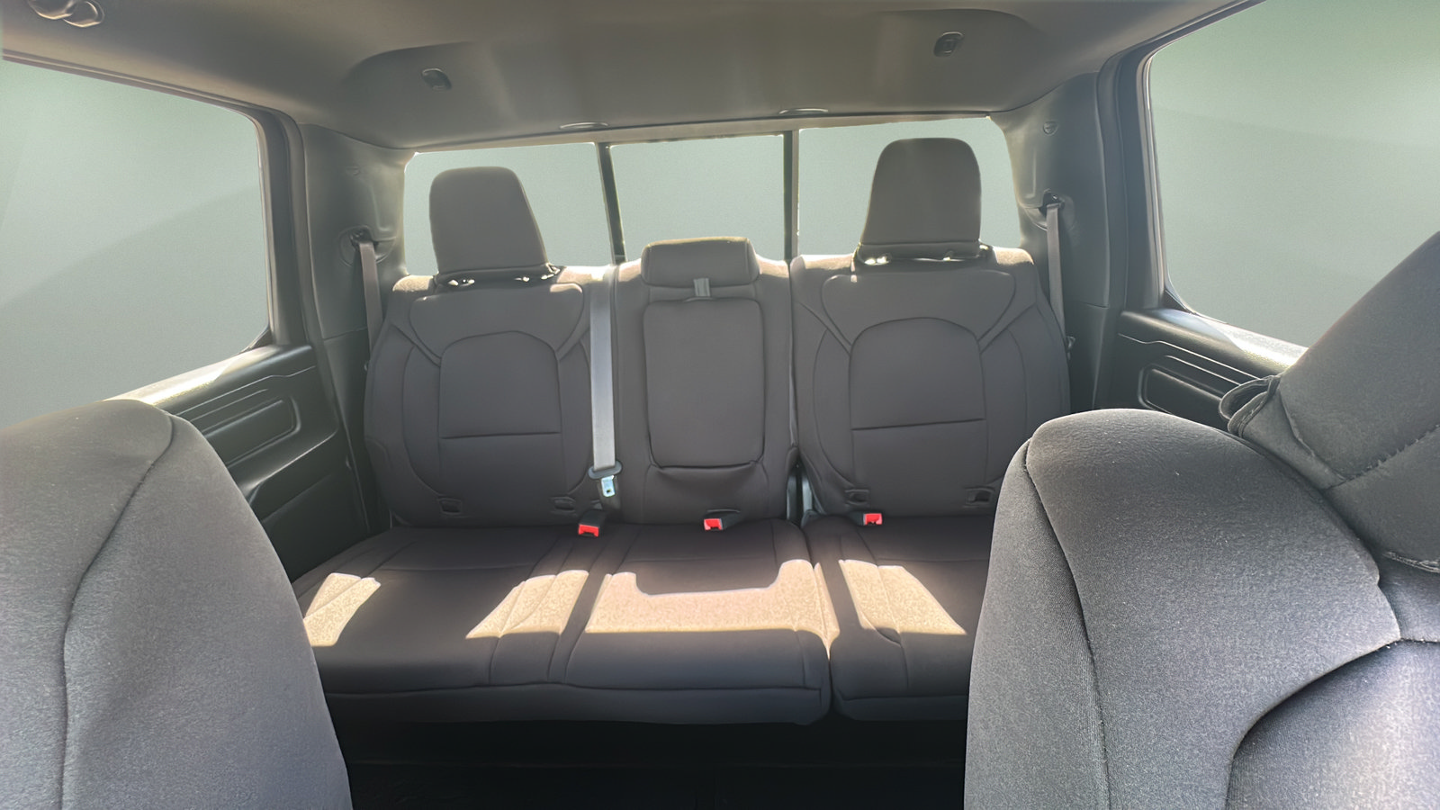 Used 2025 RAM 1500 Warlock AWD/4WD image 19