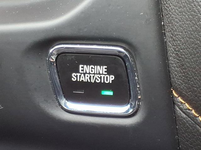 Used 2023 GMC Acadia AT4 w/ Preferred Package AWD/4WD image 22