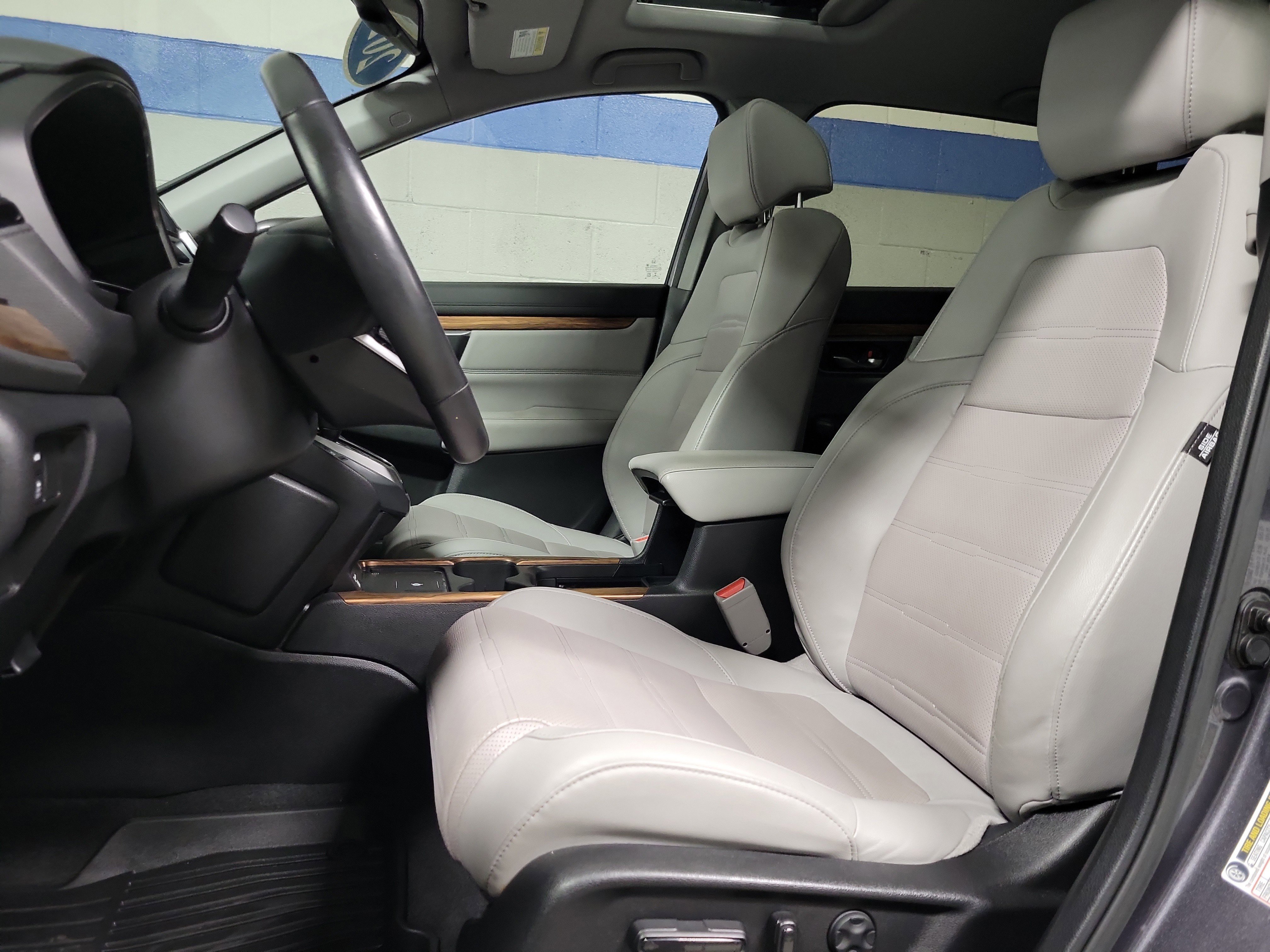 Used 2021 Honda CR-V Touring image 20