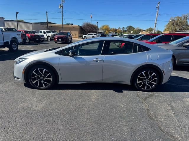 Used 2024 Toyota Prius Prime Premium w/ Advanced Technology Package image 6