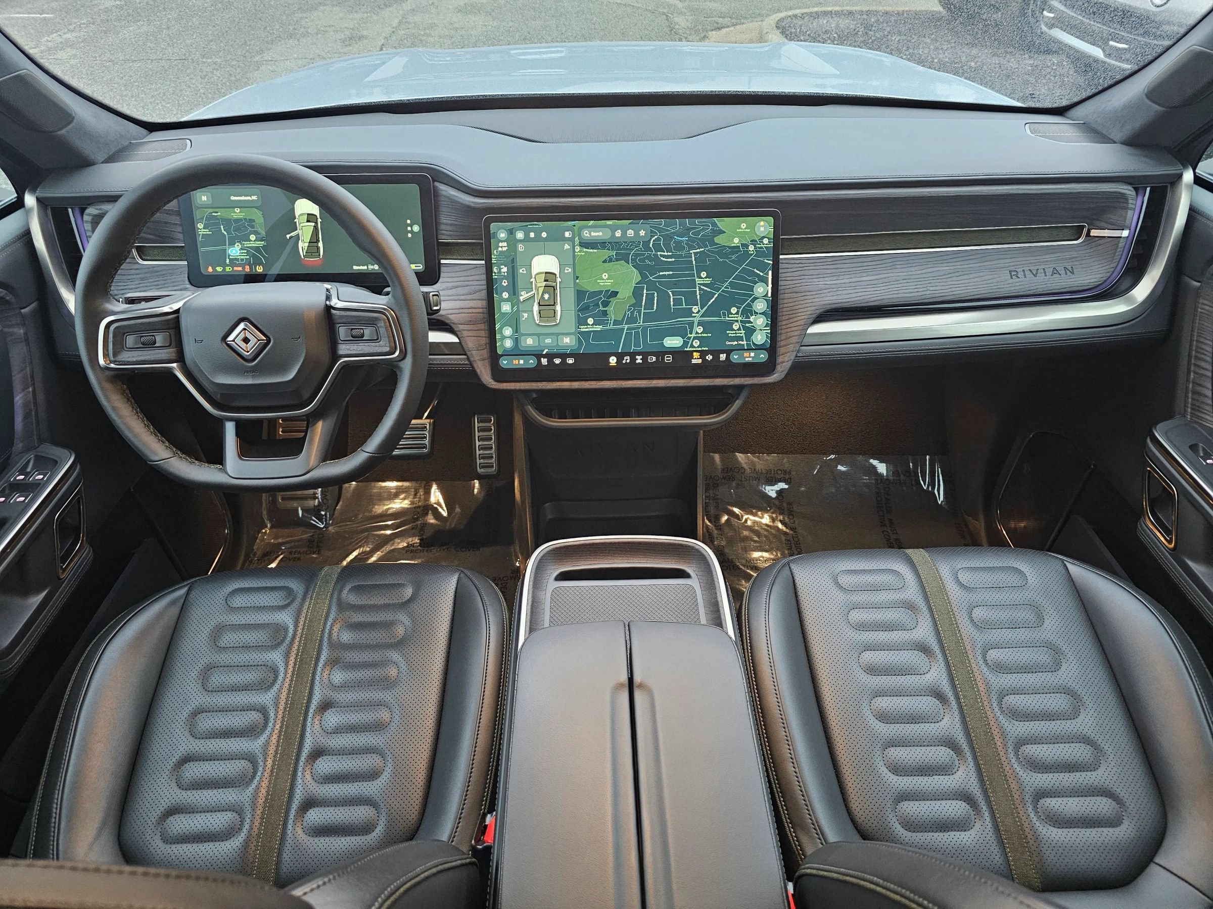 Used 2024 Rivian R1S Adventure Quad AWD/4WD image 18