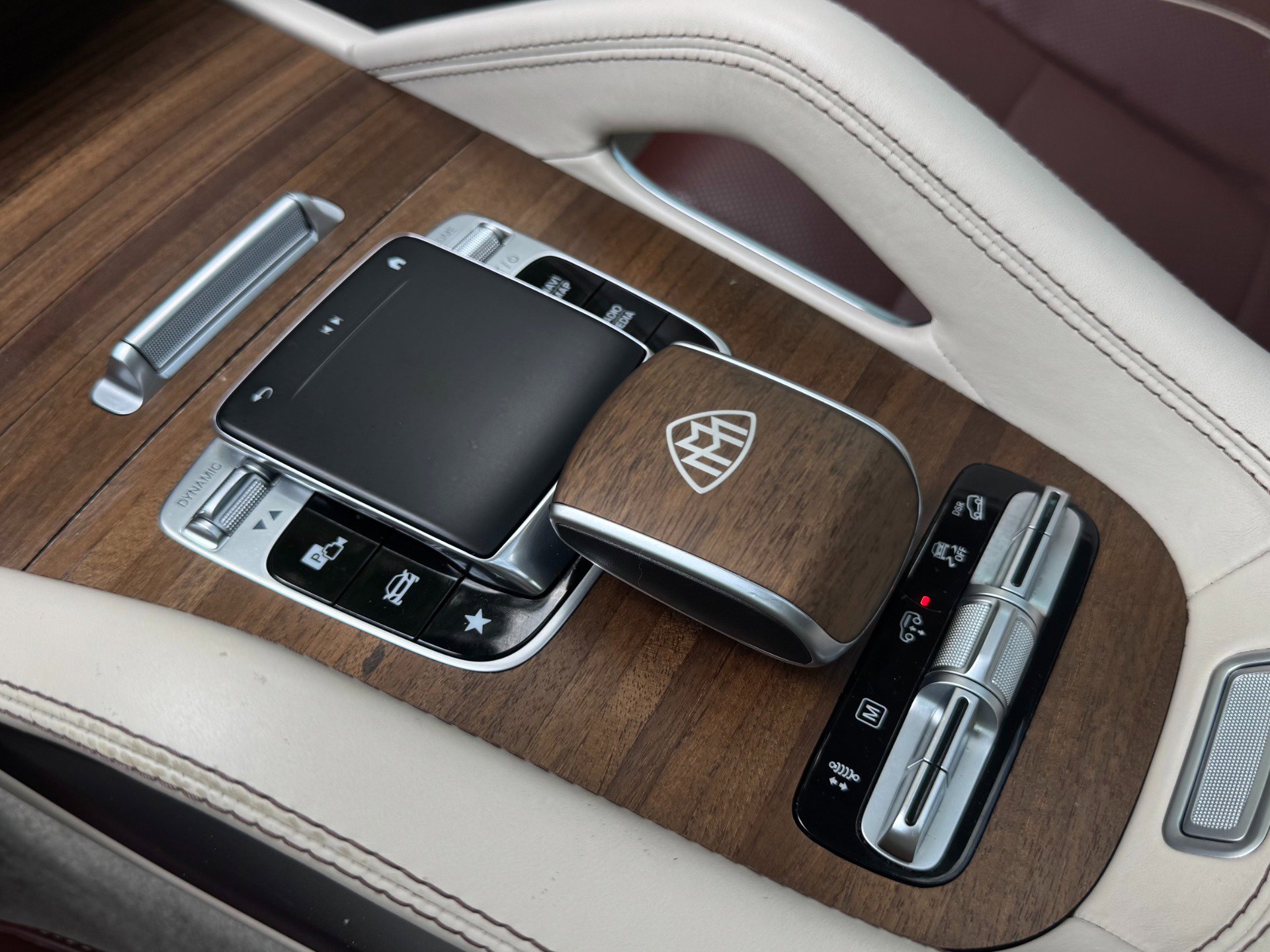 Used 2023 Mercedes-Benz Maybach GLS 600 4MATIC image 85