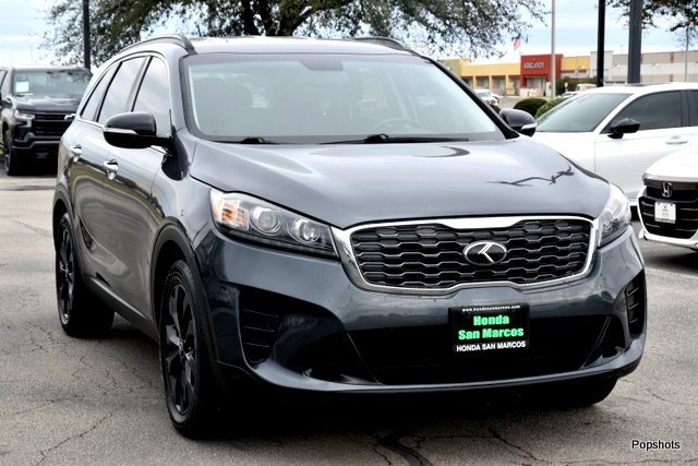 Used 2020 Kia Sorento S image 2