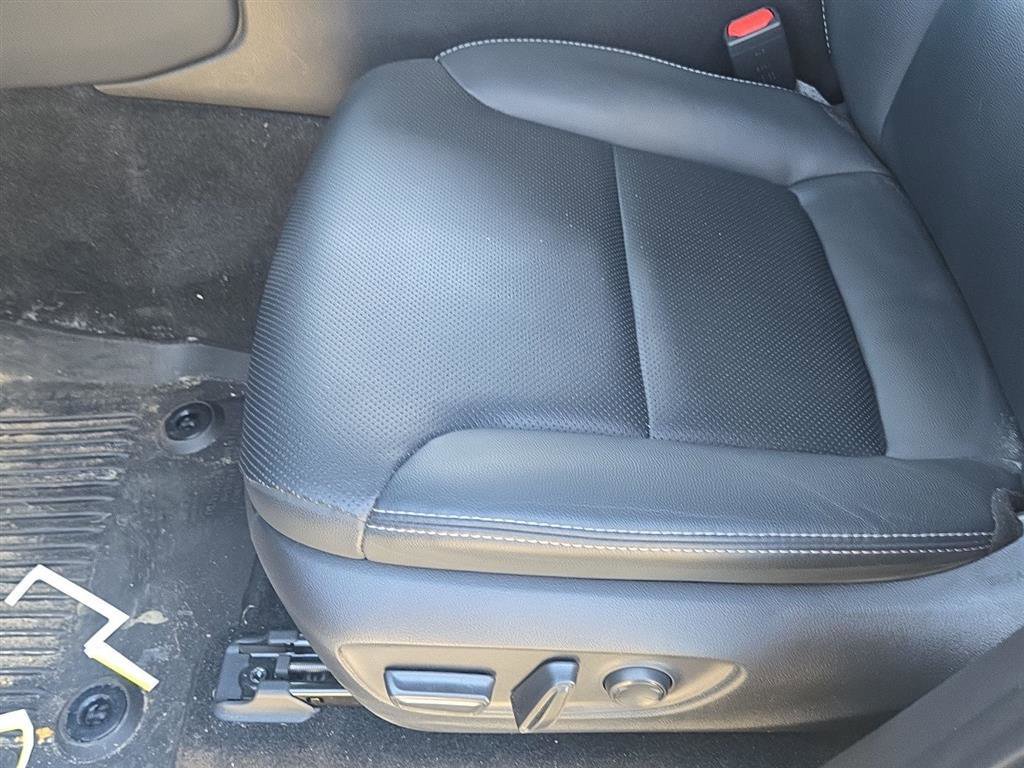 Used 2024 Toyota Land Cruiser image 24