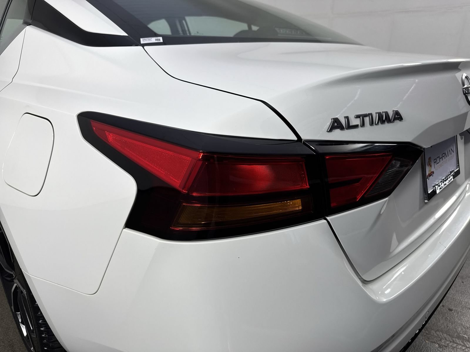 Used 2024 Nissan Altima 2.5 SR FWD image 29