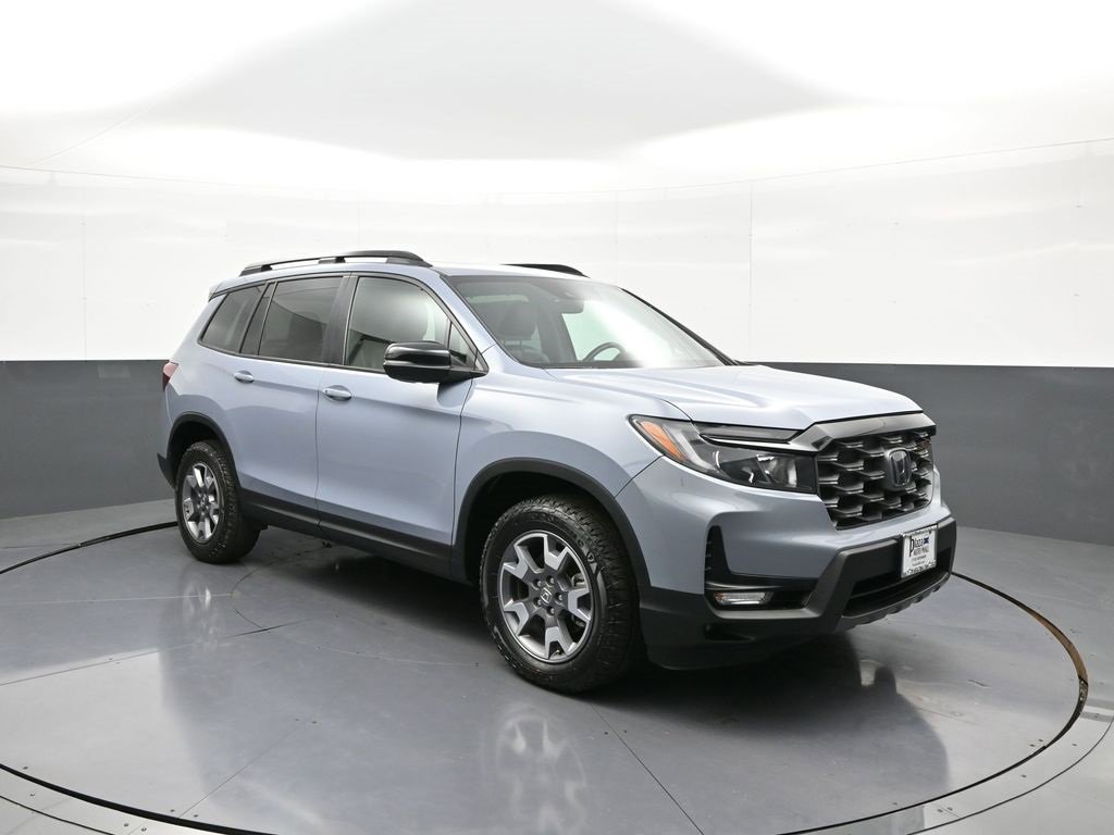 Certified 2022 Honda Passport TrailSport image 4