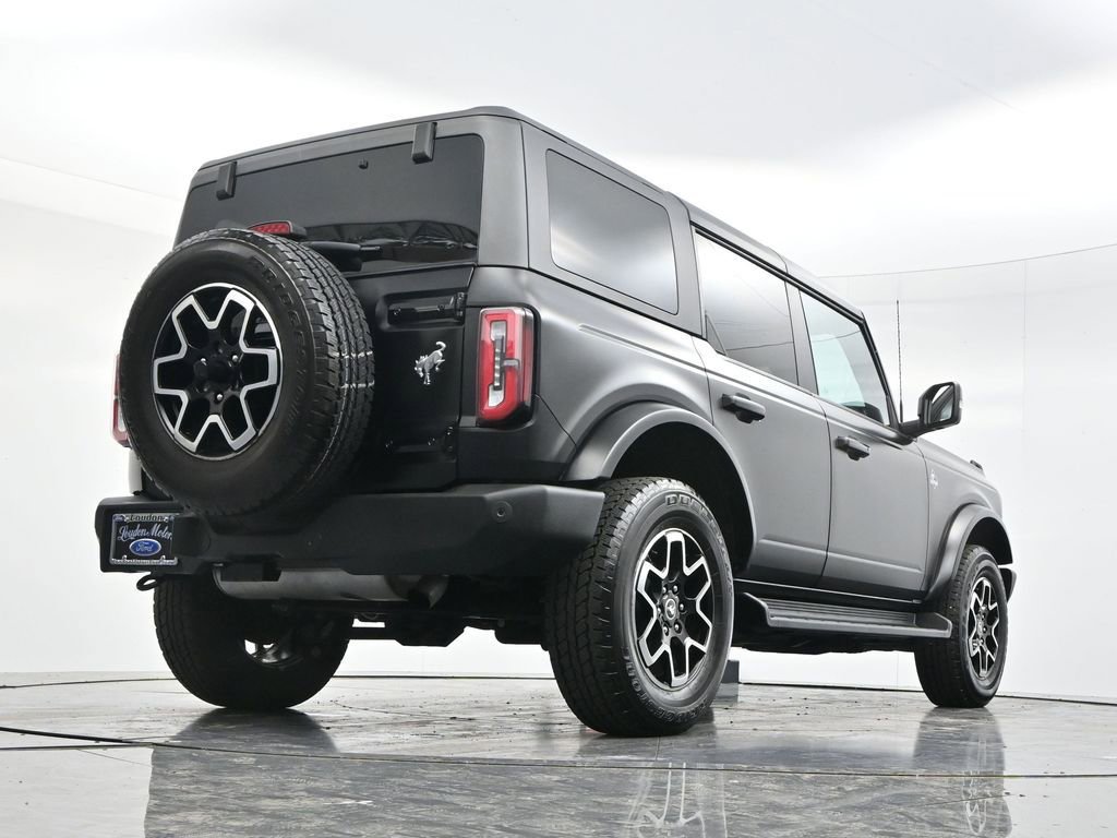 Used 2025 Ford Bronco Outer Banks w/ Matte Film Protection Package AWD/4WD image 50