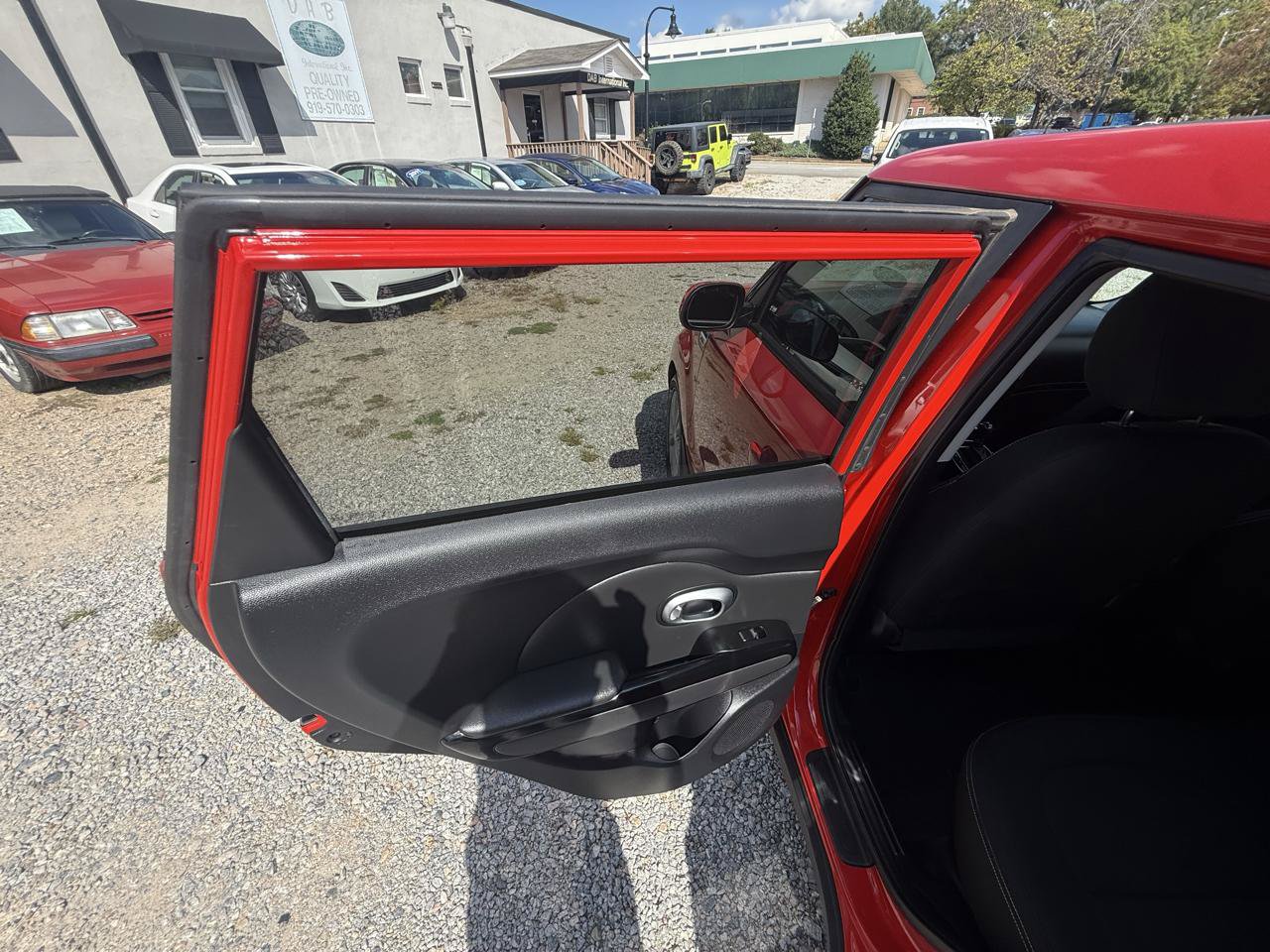 Used 2016 Kia Soul + w/ Audio Package FWD image 24