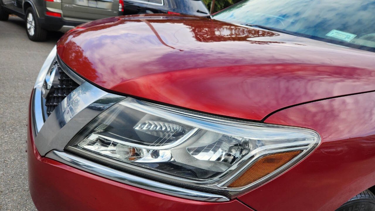 Used 2013 Nissan Pathfinder Platinum w/ Platinum Premium Pkg image 21