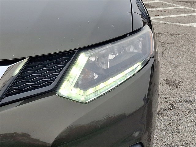 Used 2016 Nissan Rogue S image 9