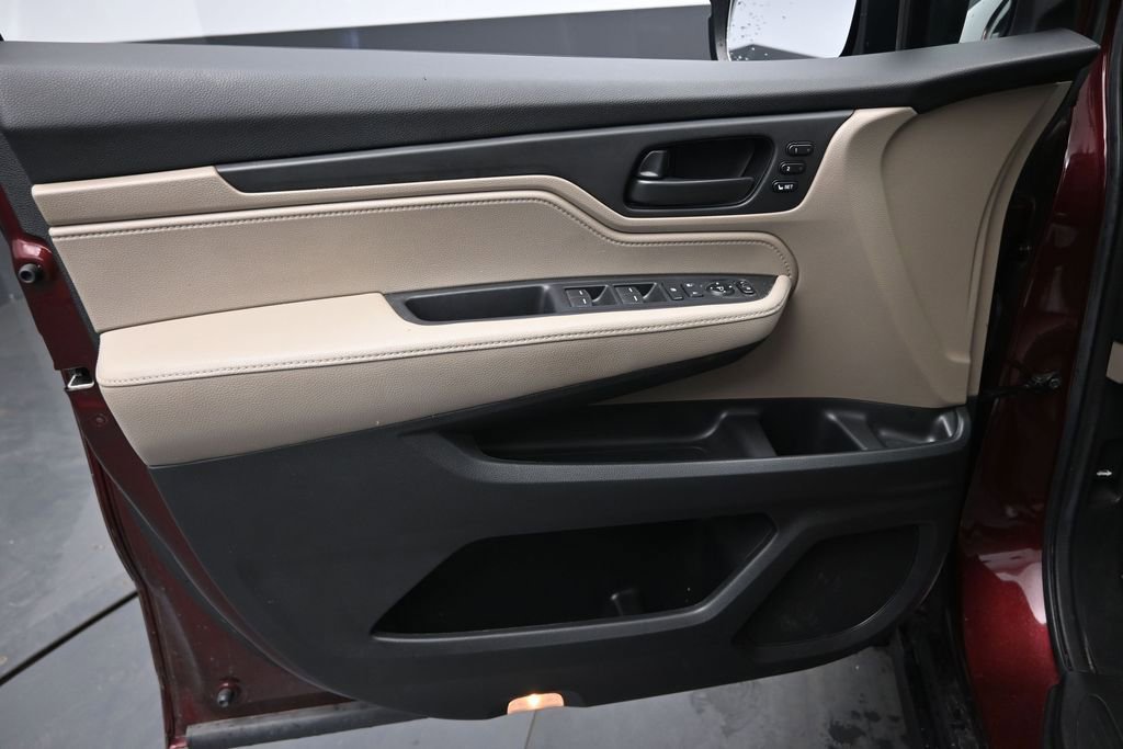 Used 2019 Honda Odyssey EX-L image 19