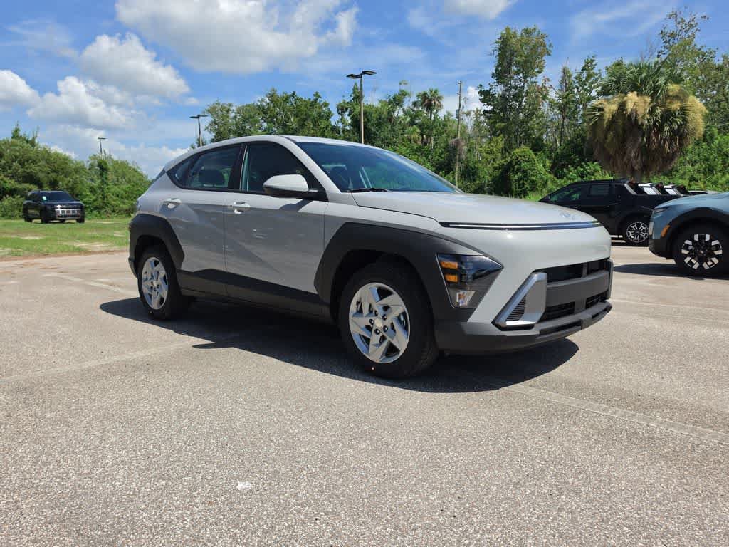 New 2027 Hyundai Kona SE FWD image 9