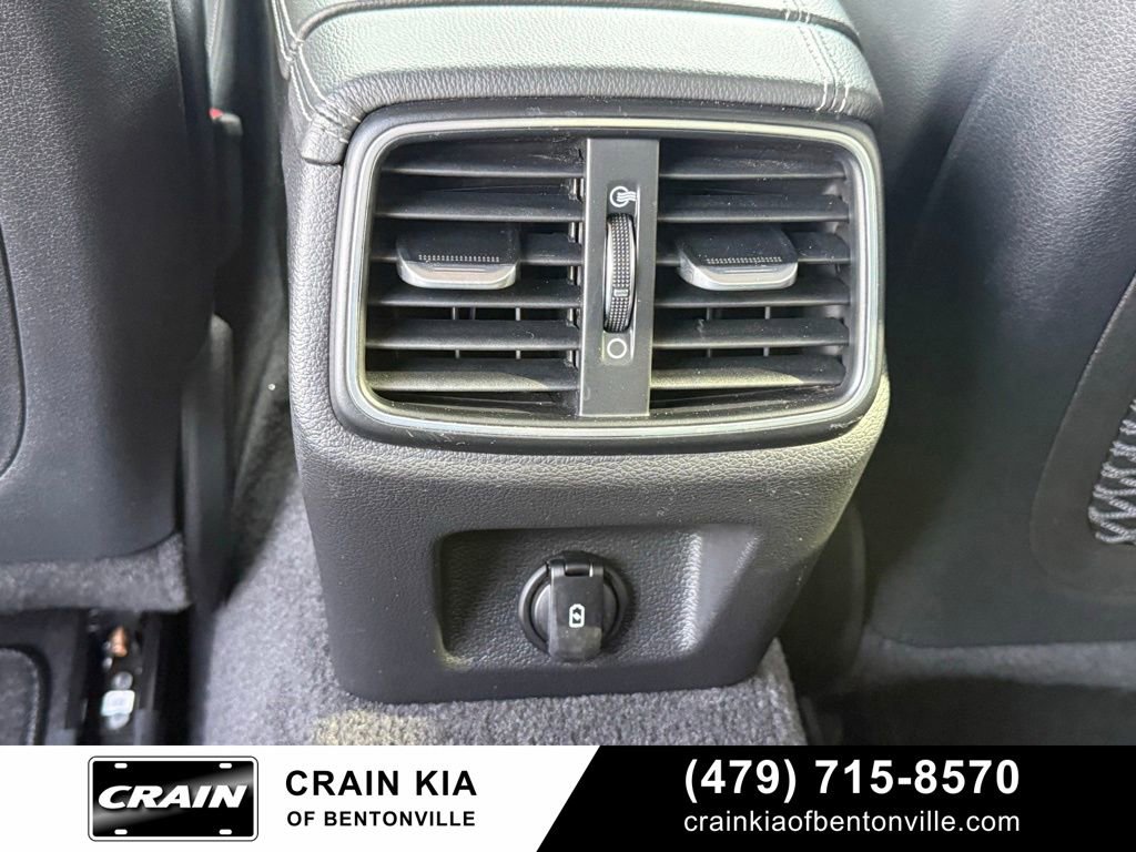 Used 2019 Genesis G70 3.3T Advanced image 27