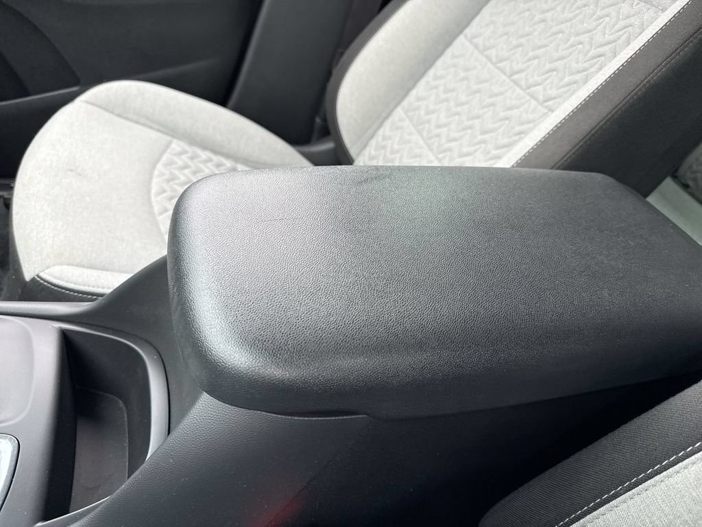 Used 2024 Chevrolet Equinox LS w/ Midnight Edition FWD image 21