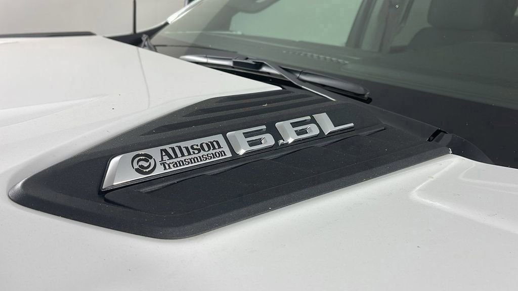 New 2025 Chevrolet Silverado 2500 LT w/ Convenience Package image 13