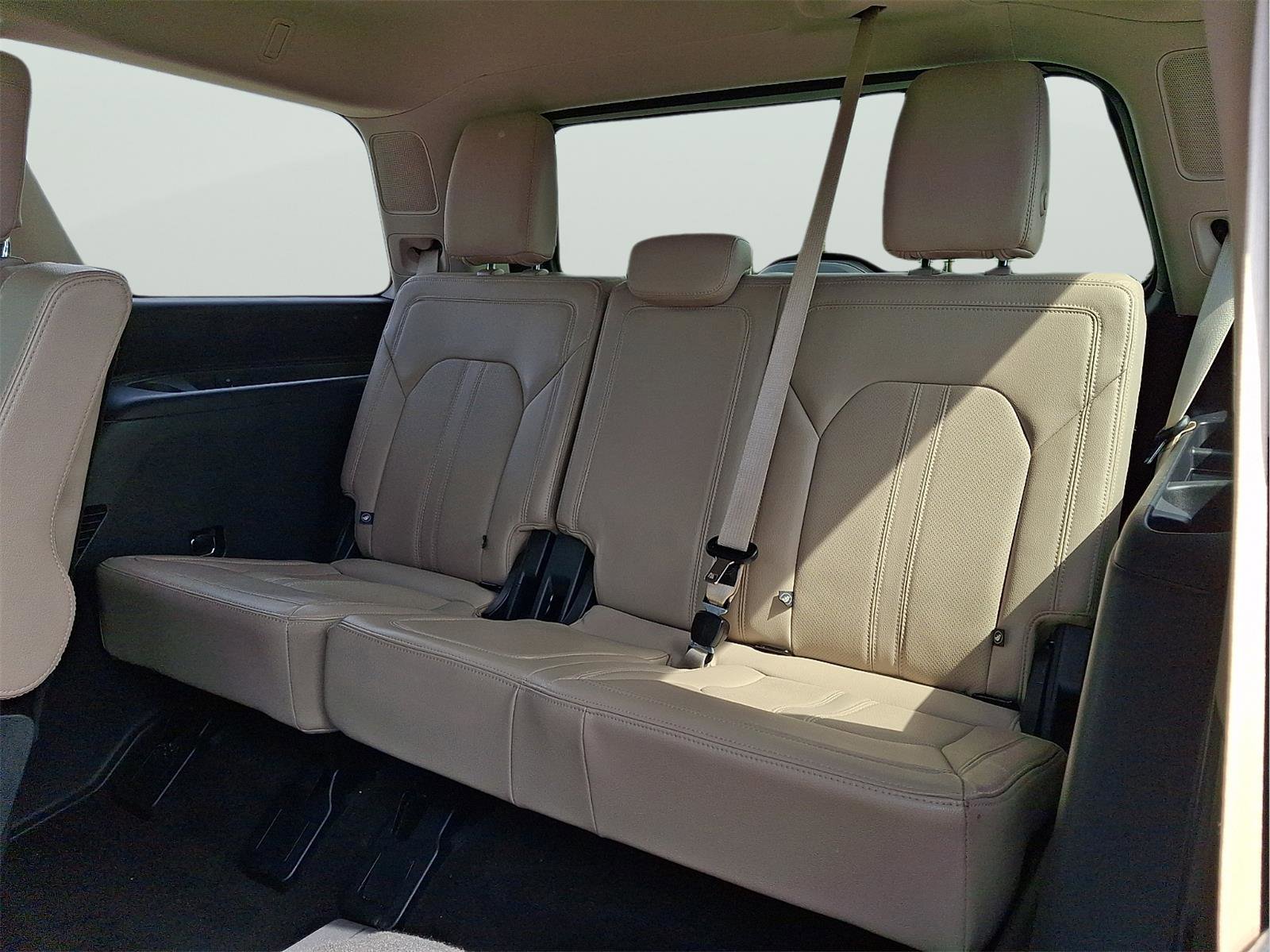 Used 2022 Ford Expedition Limited image 91
