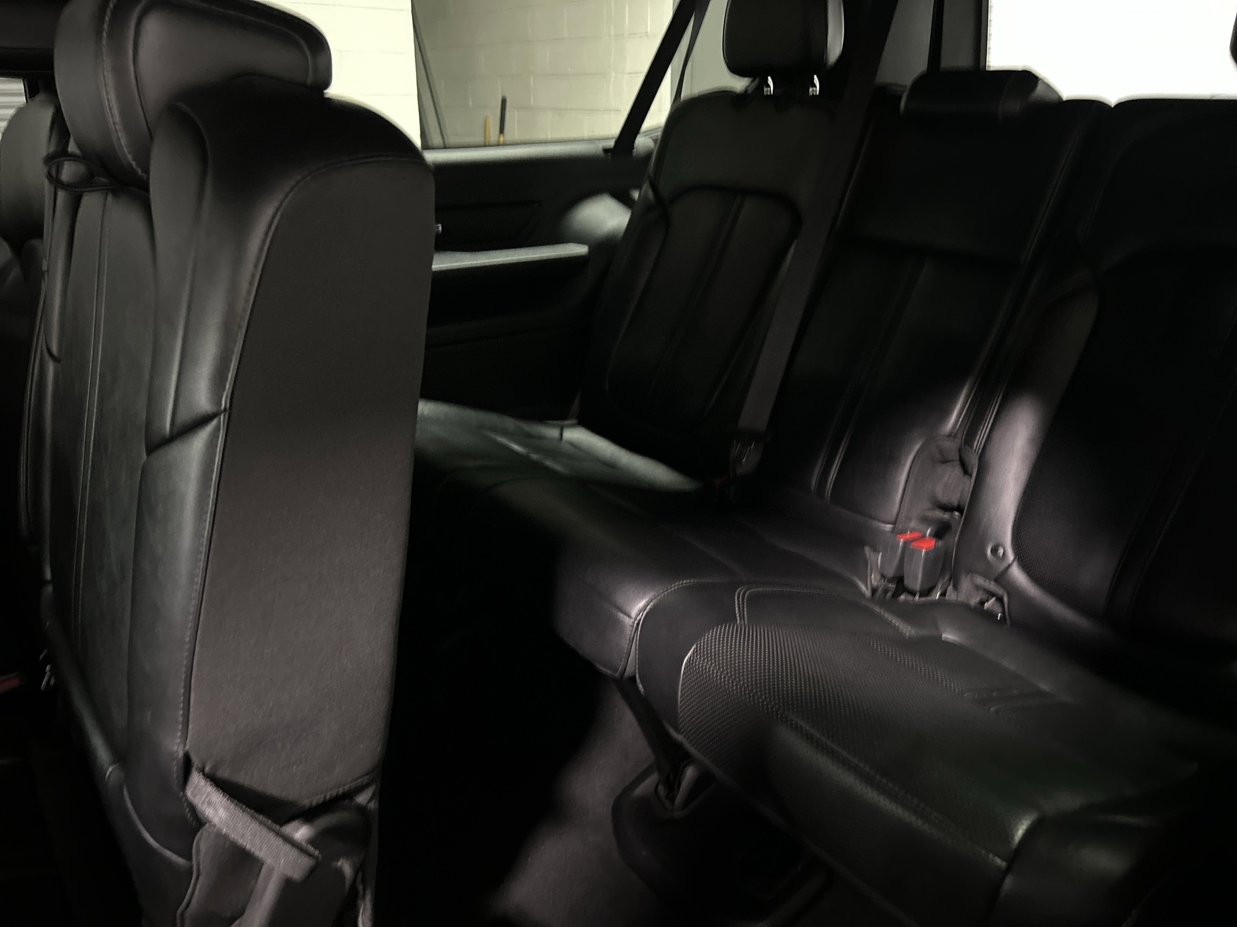 Used 2023 Jeep Wagoneer L Series II AWD/4WD image 29