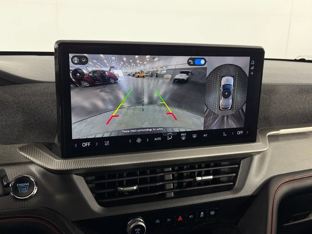 Used 2025 Ford Explorer ST image 32