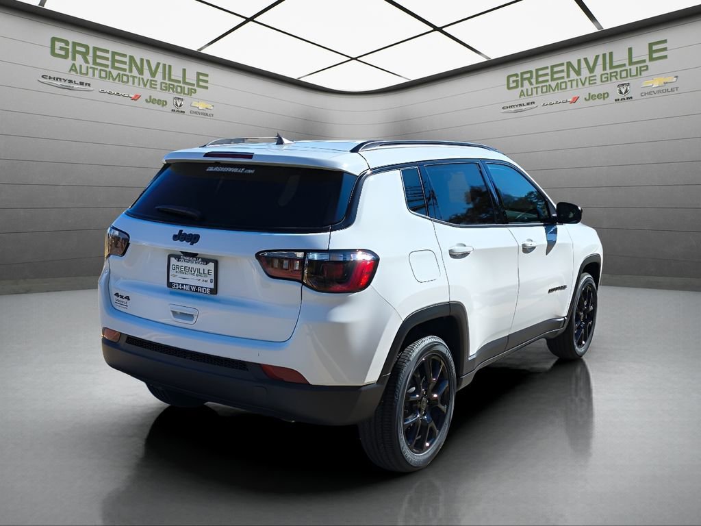 New 2026 Jeep Compass Latitude image 7