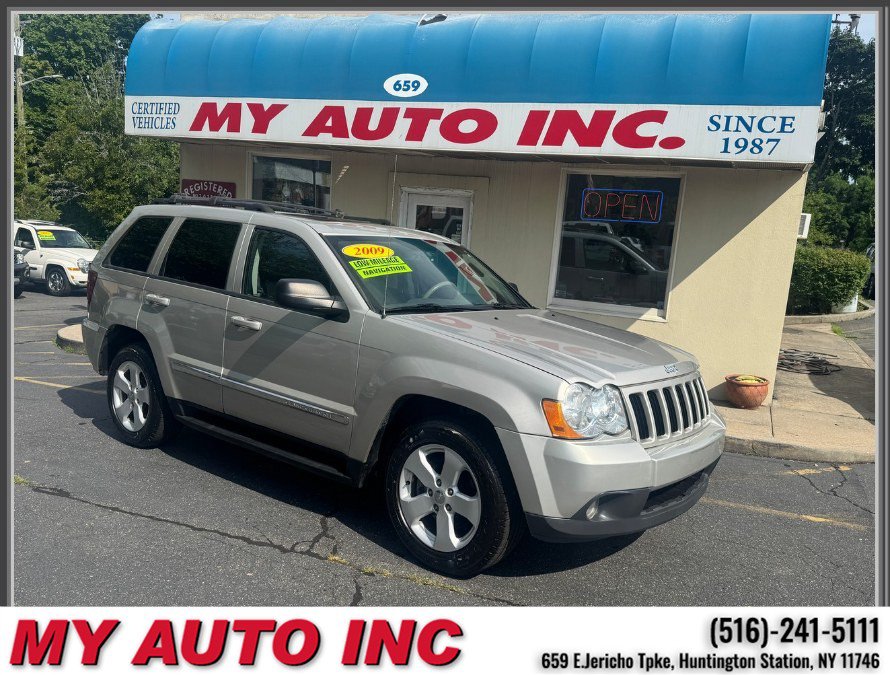 Used 2009 Jeep Grand Cherokee Laredo AWD/4WD image 1