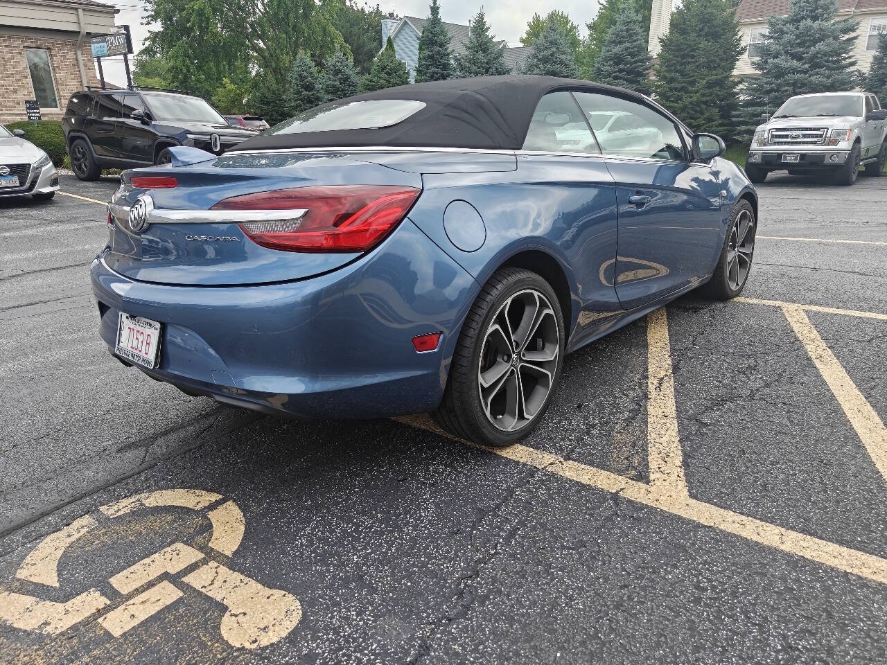 Used 2016 Buick Cascada Premium FWD image 4
