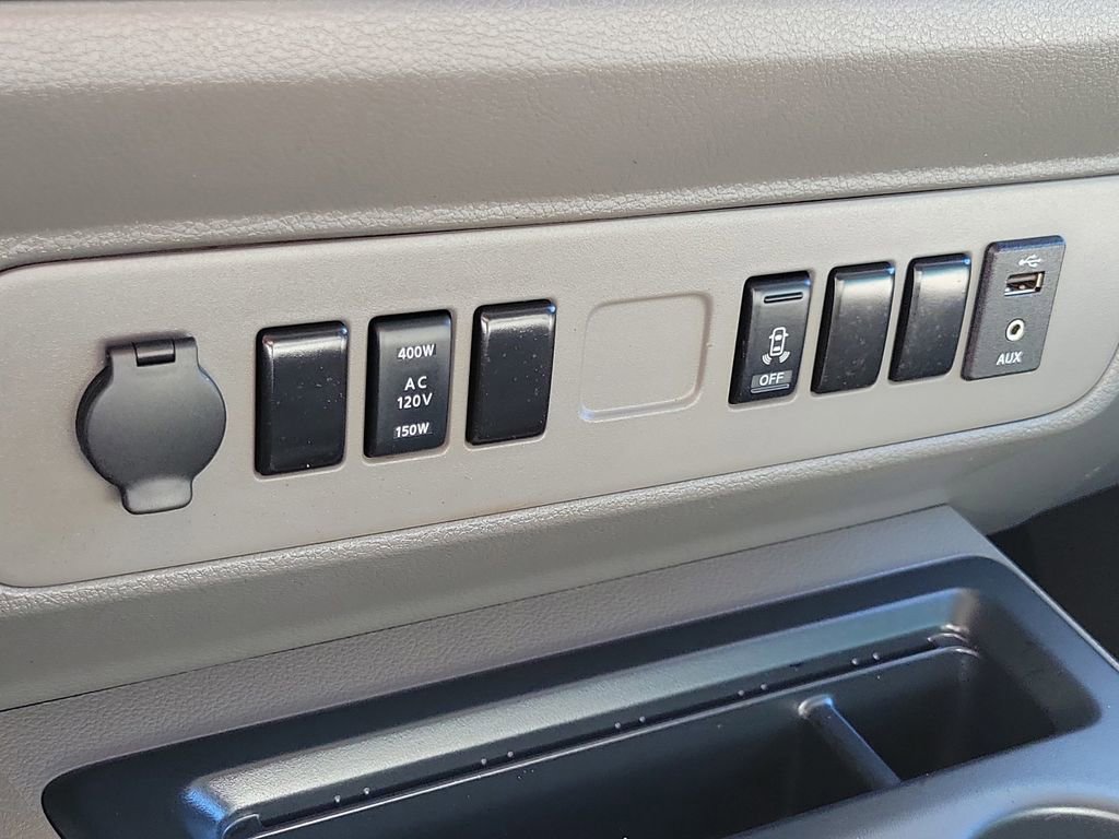 Used 2021 Nissan NV 2500 SV image 34