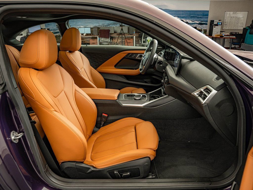 Certified 2025 BMW 230i xDrive Coupe w/ Premium Package image 33