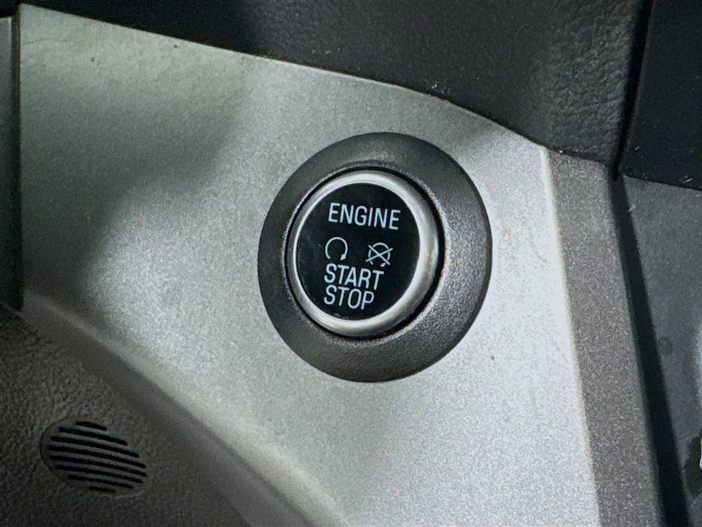 Used 2019 Ford Escape SEL FWD image 35