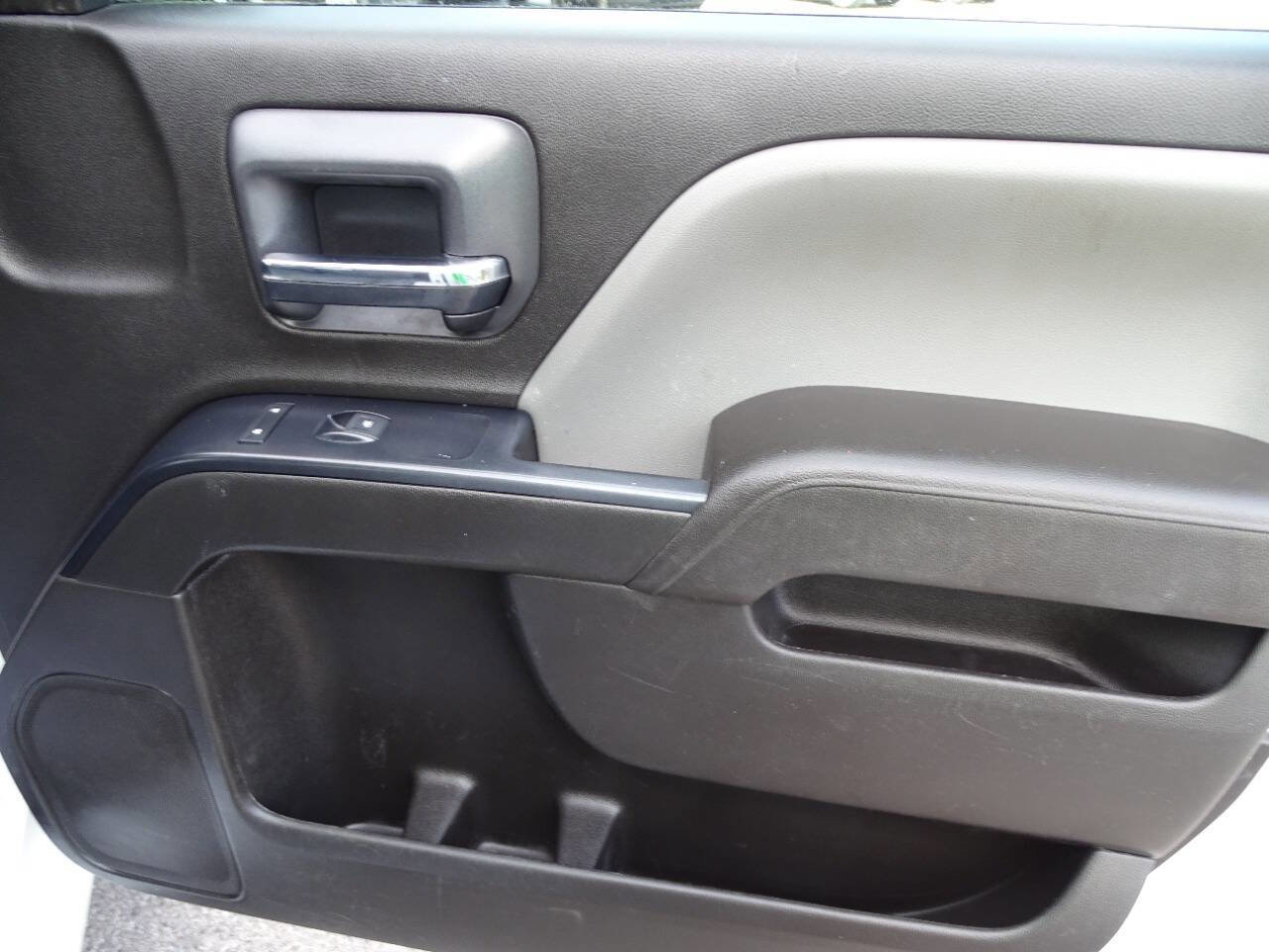 Used 2017 Chevrolet Silverado 1500 W/T image 32